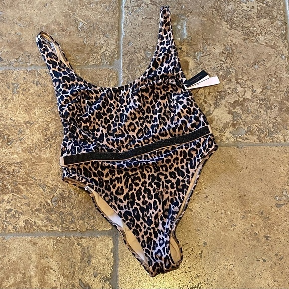 NWT~VICTORIA’S SECRET Leopard Print Black Rhinestone One Piece Swimsuit Size M - Picture 1 of 9